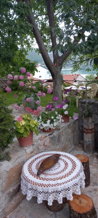 Roleo Guest House Lini Dış mekan fotoğraf