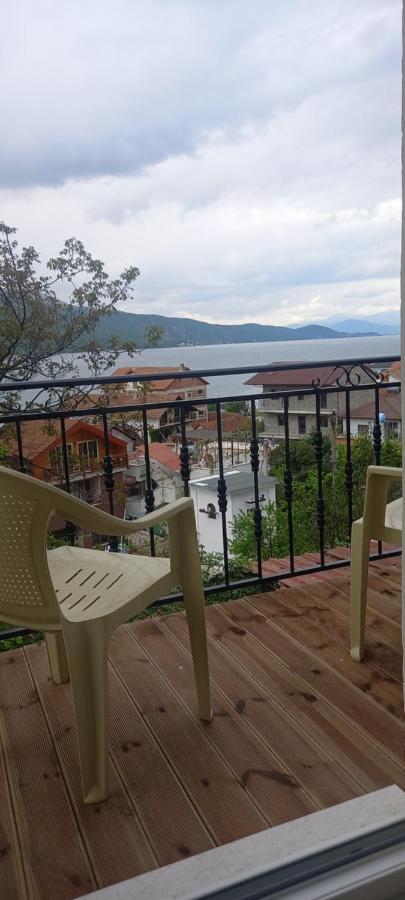 Roleo Guest House Lini Dış mekan fotoğraf