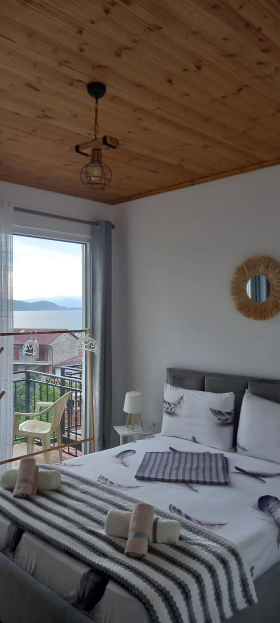 Roleo Guest House Lini Dış mekan fotoğraf