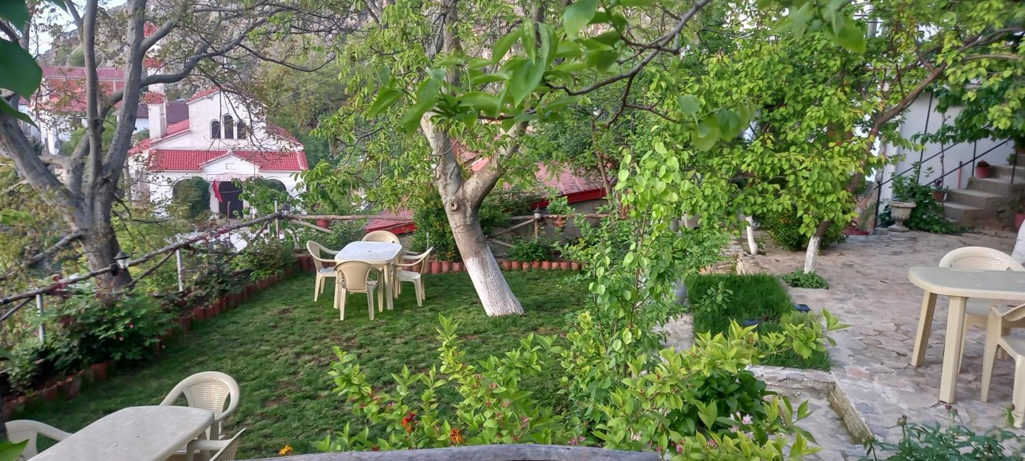 Roleo Guest House Lini Dış mekan fotoğraf