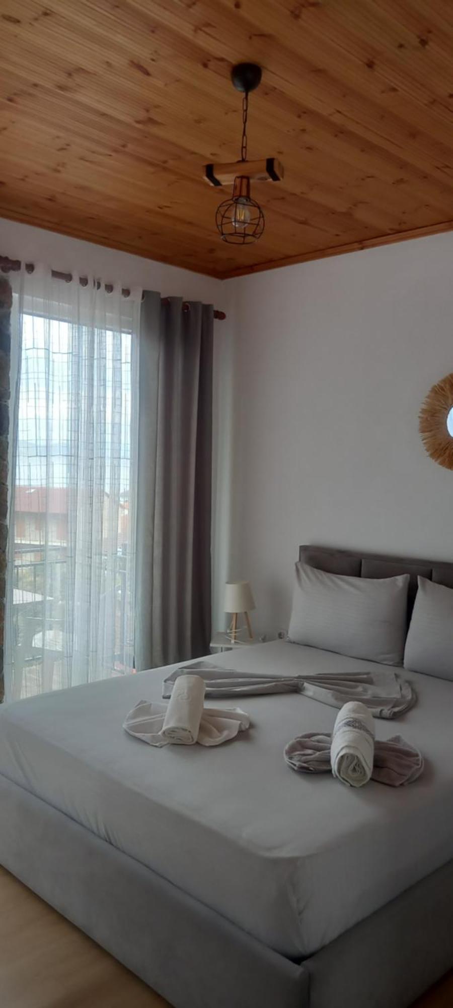 Roleo Guest House Lini Dış mekan fotoğraf
