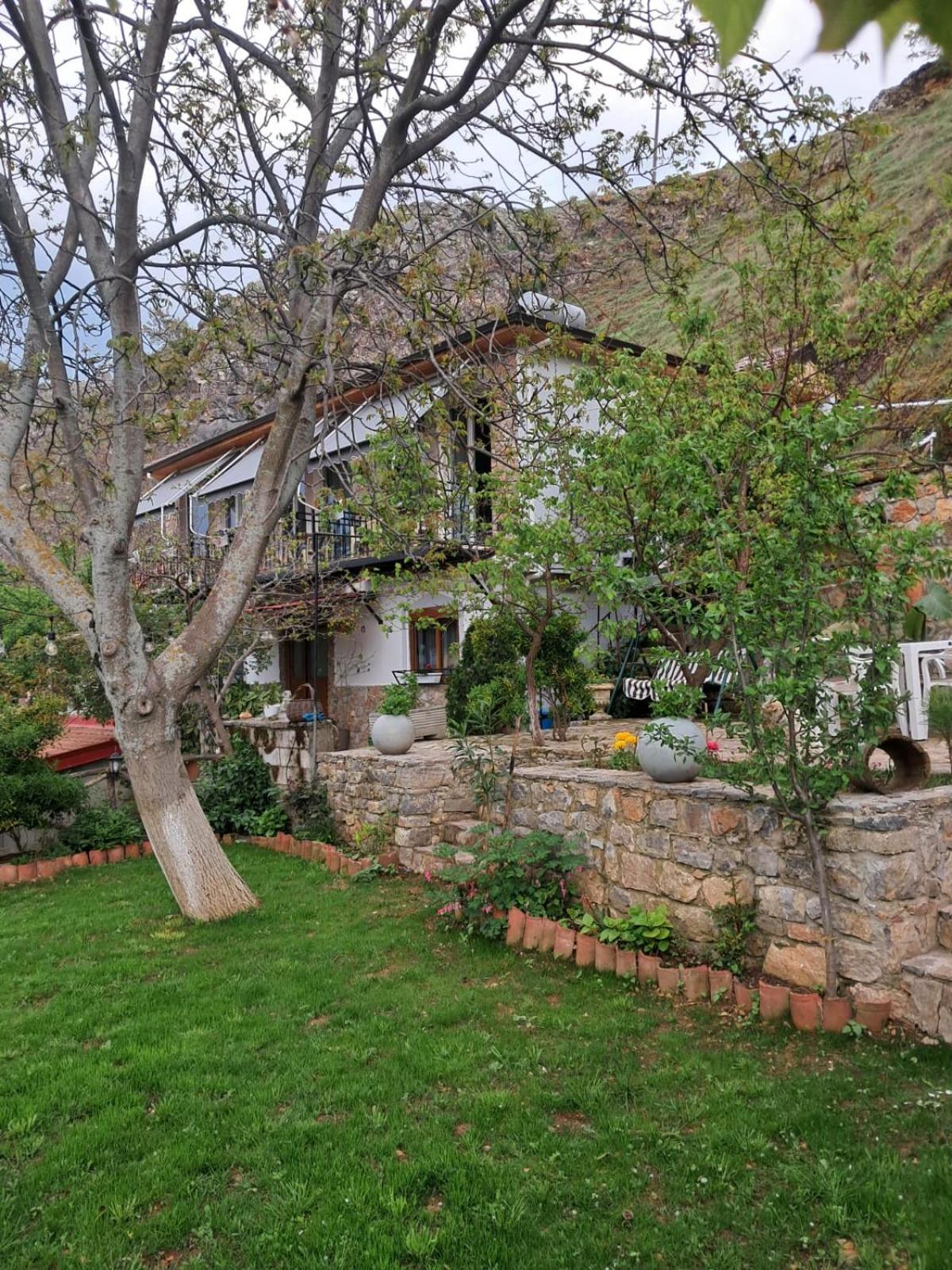 Roleo Guest House Lini Dış mekan fotoğraf